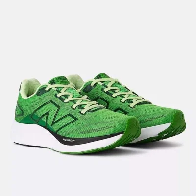 New Balance Outlet Trainers Sale
