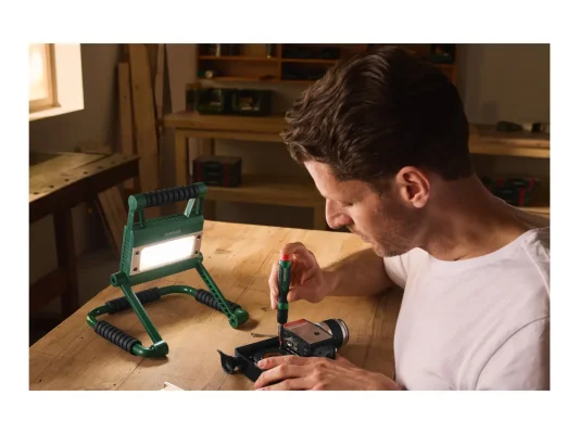 PARKSIDE LED Work Light with Power Bank 1400mAh (6500K, 1500lm, IP54)