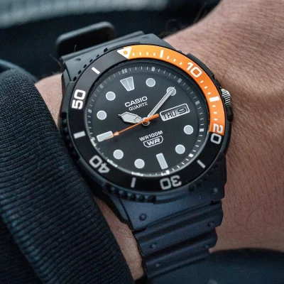 Casio Day Date 100m Sports Watch MRW-230H-1E4V