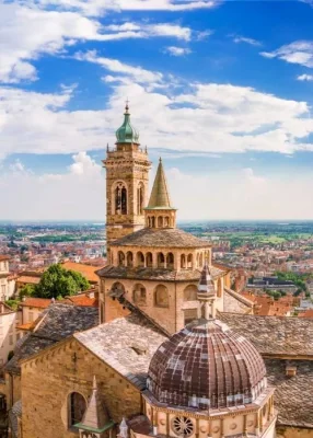 Ryanair Flights to Italy (Bergamo/Milan/Pisa) One Way from Birmingham/London/Liverpool (Aug-Sep)