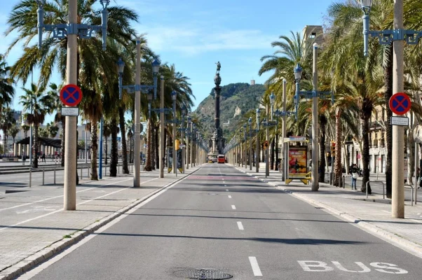 Wizz Air Return Flights London Luton (LTN) to Barcelona (BCN) 12 Aug - 21 Aug Underseat Bag Included
