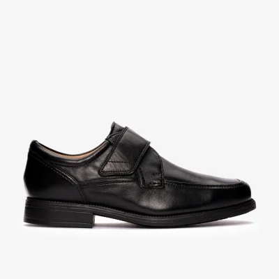 Clarks Men's Hail Roll Black Leather Slip-On Shoes (Sizes 6-12)