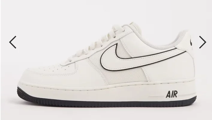 Nike Air Force '07 1 Trainers in Off White and Black