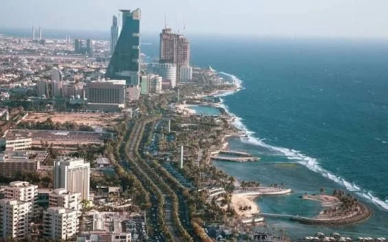 Wizz Air Return Flights Luton to Jeddah (15-21 January) Hand Luggage 40x20x30cm