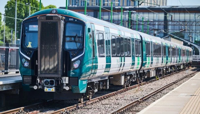 London Northwestern Railway Train Tickets to/from London (50% Off Code)